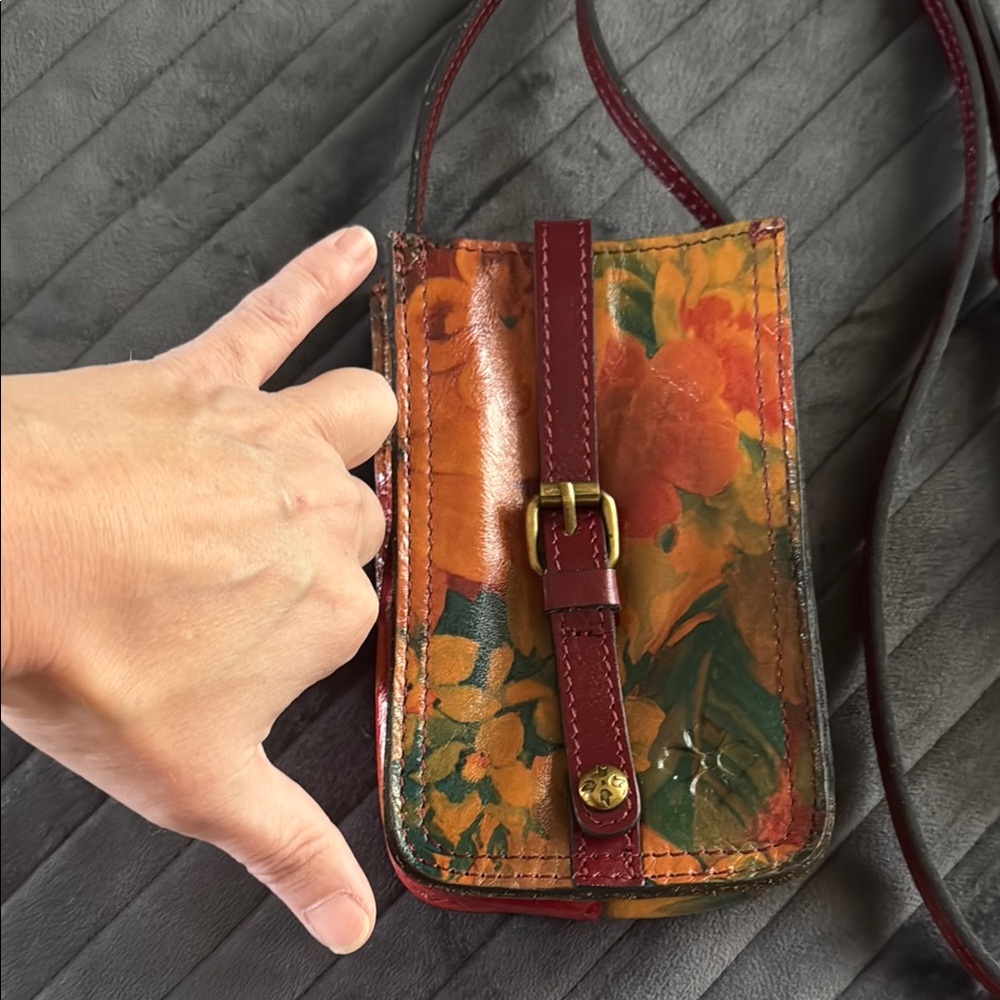 Patricia Nash Multicolor Floral Crossbody Bag - Picture 2 of 5